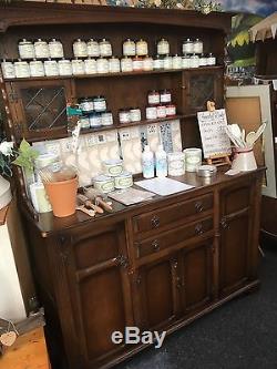 Stunning Vintage Welsh Dresser With Plate Grooves Leaded Glass