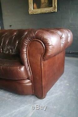14. Chesterfield Leather vintage & distressed 2 Seater Sofa brown Courier Av