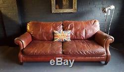 162 Chesterfield vintage 2 Seater Leather Club Corner suite courier av