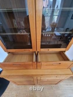 1970s Danish Vantinge Mobelindustri Oak Display Cabinet Vintage Glass-Fronted