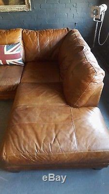 2017. Chesterfield Vintage 3 Seater Leather Club Corner suite courier available