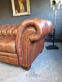 3006. Charming Tan Brown Chesterfield Vintage Brown 3 Seater Club Leather