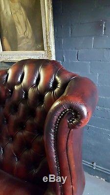 314 Superb Pair of Chesterfield High back Vintage Club leather Armchairs Courie