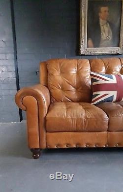 362 Chesterfield Leather vintage & distressed 3 Seater Sofa tan brown Courier av