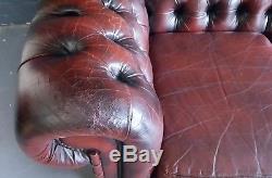 364 Charming Chesterfield Vintage 3 seater Leather Club Sofa Courier av