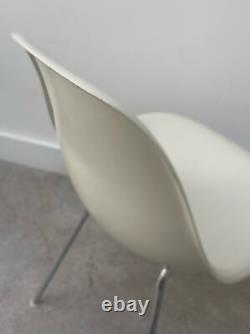 4 GENUINE CHARLES EAMES FIBREGLASS DSX VITRA CHAIRS-vintage retro kitchen dining