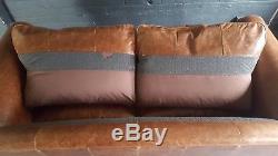 800 Laura Ashley Brown Vintage 2 seater Leather Club Chesterfield Courier av