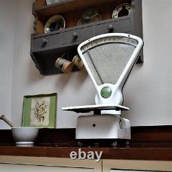 Antique Vintage Fan Avery Retro Enamel Grocery Shop Kitchen Weighing Scales