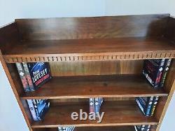 Attractive Vintage 1940's Oak Five Shelf Bookcase