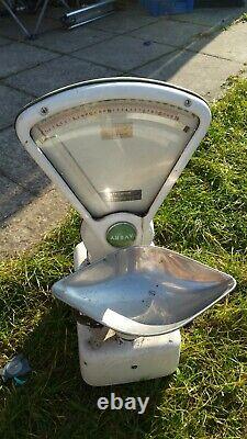 Avery Vintage Retro Shop Weighing Scales, Shop Display Kitchen Workshop Cooking