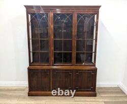 DISPLAY CABINET Bradley Furniture 6 Door Glass Shelves Yew Wood FREE DELIVERY
