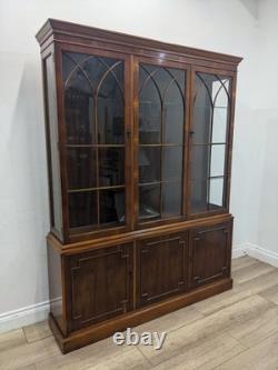 DISPLAY CABINET Bradley Furniture 6 Door Glass Shelves Yew Wood FREE DELIVERY