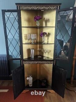 Drinks cabinet