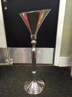 Floor Standing Wine/Champagne Cooler Tulip Style Edging ice bucket on stand