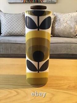 Gorgeous & rare Orla Kiely spaghetti jar in the 70's flower. Check my others