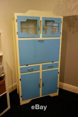 Kitchen Cabinet Larder / Pantry Unit / Retro / Vintage 1950's Style