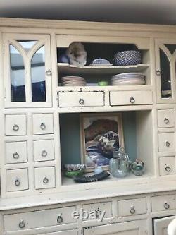 Kitchen Dresser in solid wood painted cream