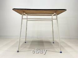 Lovely Blue Floral Formica Dining Table Vintage Retro Kitchen Breakfast 50s