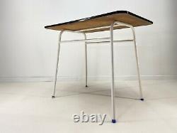 Lovely Blue Floral Formica Dining Table Vintage Retro Kitchen Breakfast 50s