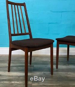 MID Century Vintage Retro Danish Dining Table And Chairs