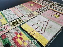 Moroccan Vintage Handmade Wool Rug 5'5x8'7 Berber Boujaad Tribal Colorful Rug