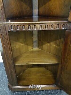Olde Court Old Charm Oak Corner Cabinet 1 Of A Matching Pair For Sale