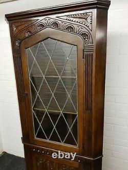 Olde Court Old Charm Oak Corner Cabinet One Of A Matching Pair For Sale