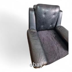 Pair Vintage Retro Armchairs Black Button Back Club Lounge Chairs Mid Century Pair Vintage Retro Armchairs Black Button Back Club Lounge Chairs Mid Century