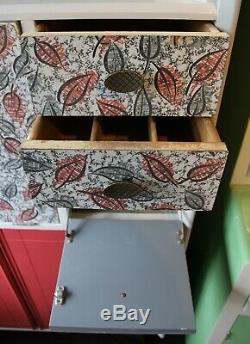 Retro Kitchenette Larder Cupboard Pantry Unit 1950s/1960s (Red)