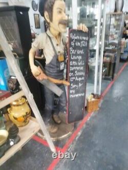 Retro Vintage Rare Resin Builder Pete /Dumb Waiter Figure Holding Chalk Board