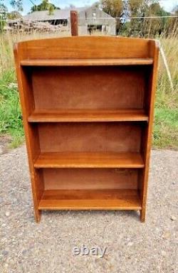 Retro Vintage Wooden Mid Century Danish Solid Wood Oak Bookcase Shelf / Shelves