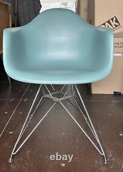 Six (6) x Charles Eames VITRA blue/grey chairs vintage retro kitchen dining