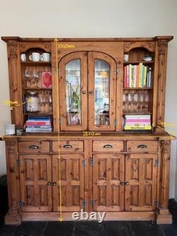 Solid Wood Vintage Welsh Dresser / Cabinet Rustic Pine Excellent Condition