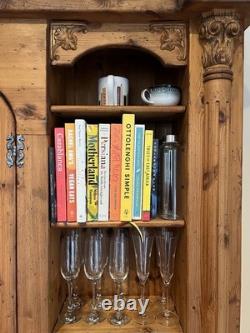 Solid Wood Vintage Welsh Dresser / Cabinet Rustic Pine Excellent Condition