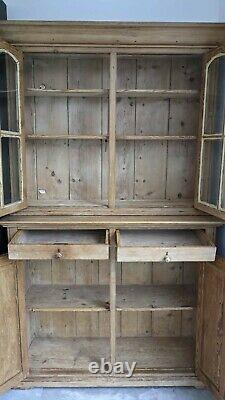 Solid Wood Vintage Wooden Dresser
