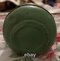 VINTAGE 1950s TALA GREEN CREAM KITCHEN ENAMEL TIN 4 NESTING PASTRY CUTTERS RETRO