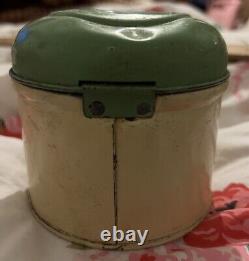 VINTAGE 1950s TALA GREEN CREAM KITCHEN ENAMEL TIN 4 NESTING PASTRY CUTTERS RETRO