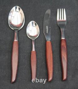 VINTAGE. RETRO Canteen of Cutlery