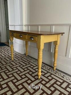 Vintage 1950s Yellow kitchen table with drawers, Farmhouse Retro