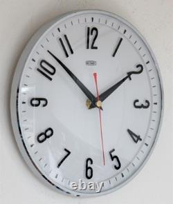 Vintage 21cm Metamec Wall Clock White Retro Mid Century 1970s Kitchen Clock