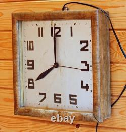 Vintage 36cm Wooden Wall Clock Electric Retro Mid Century Style Industrial