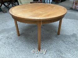 Vintage Brown Wooden Round Oval Extending Dining Kitchen Table Detachable Legs