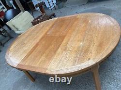 Vintage Brown Wooden Round Oval Extending Dining Kitchen Table Detachable Legs