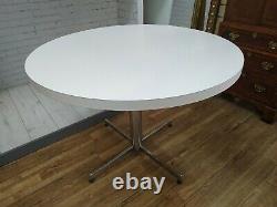 Vintage Formica / Chrome Kitchen Table Circular Dining Table 1970 Retro RARE MCM