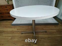 Vintage Formica / Chrome Kitchen Table Circular Dining Table 1970 Retro RARE MCM