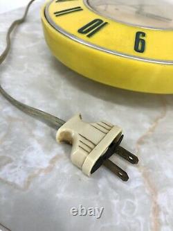 Vintage General Electric Retro Kitchen Clock Yellow Model 2H26