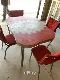 Vintage Kitchen Table And 4 Chairs