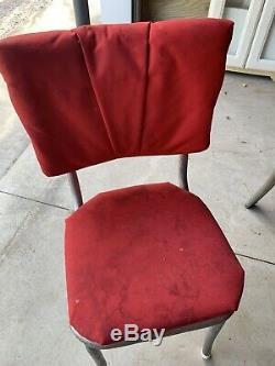 Vintage Kitchen Table And 4 Chairs