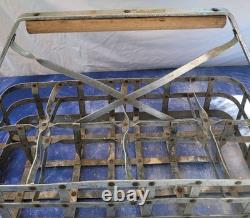 Vintage Metal Milk Bottle Carrier Drinks Flowers Retro Kitchen Decor Rare 8 Slot