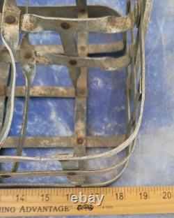 Vintage Metal Milk Bottle Carrier Drinks Flowers Retro Kitchen Decor Rare 8 Slot